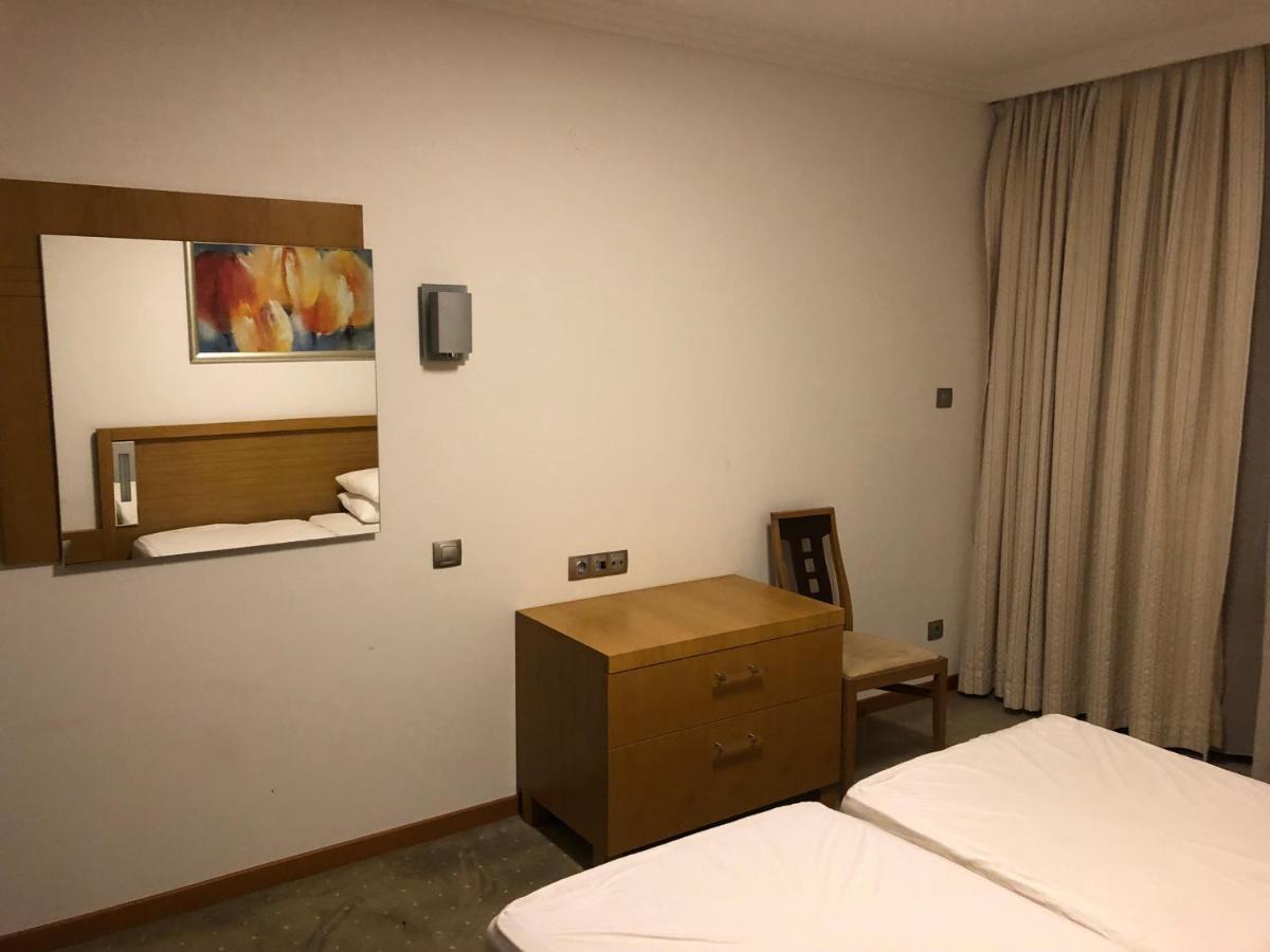 Private Apartments In Emerald Ravda Kültér fotó