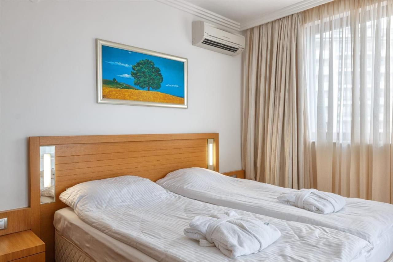 Private Apartments In Emerald Ravda Kültér fotó