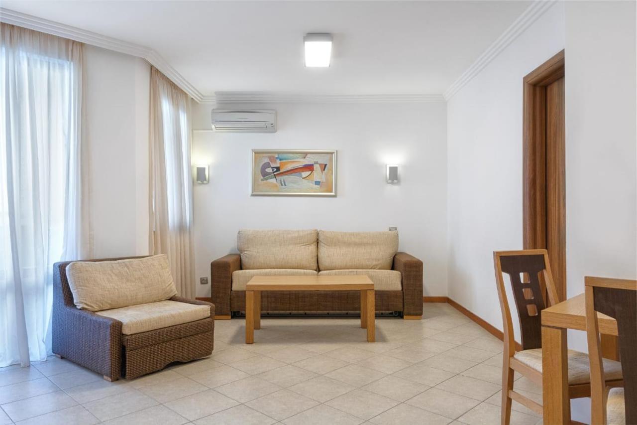 Private Apartments In Emerald Ravda Kültér fotó